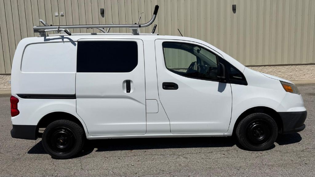 2015 Chevrolet Express Image 6
