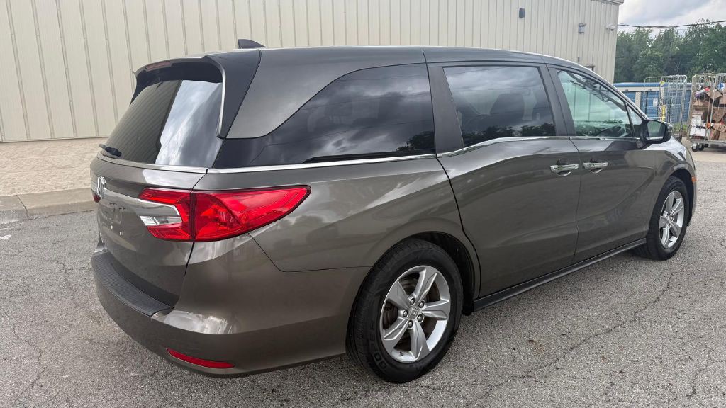 2018 Honda Odyssey Image 4
