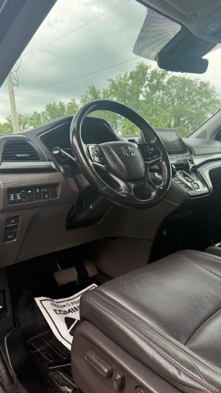 2018 Honda Odyssey Image 8