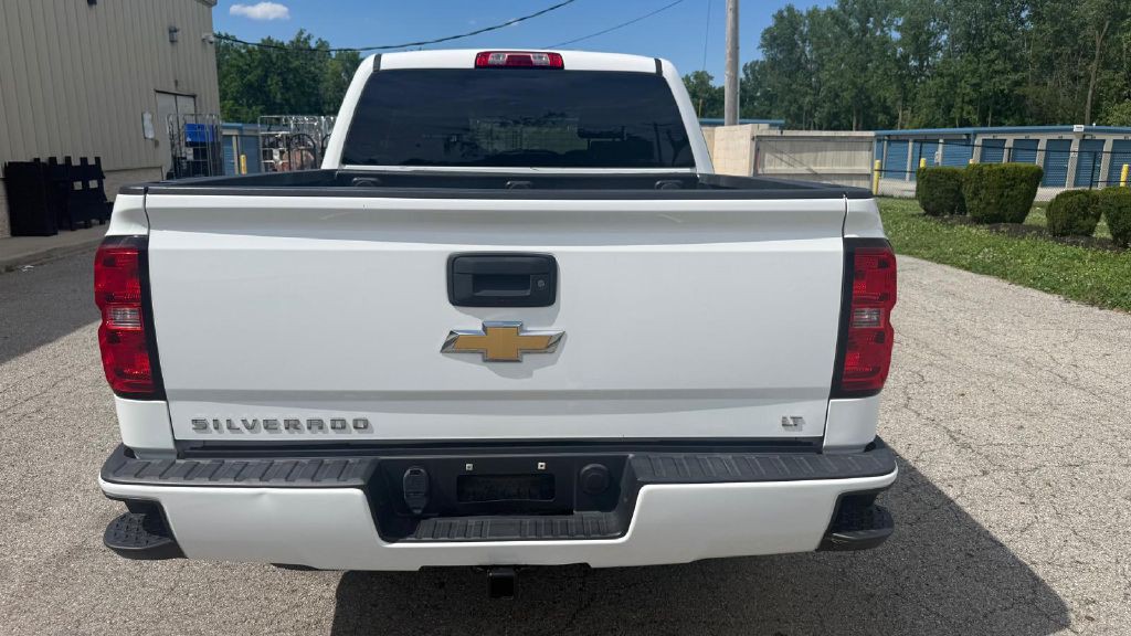 2017 Chevrolet Silverado 1500 Image 3