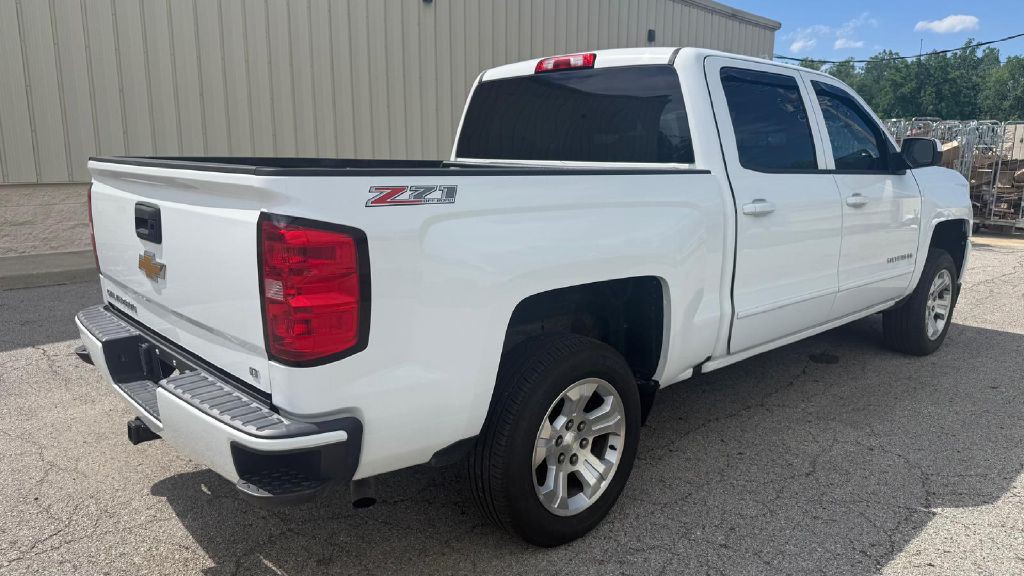 2017 Chevrolet Silverado 1500 Image 4