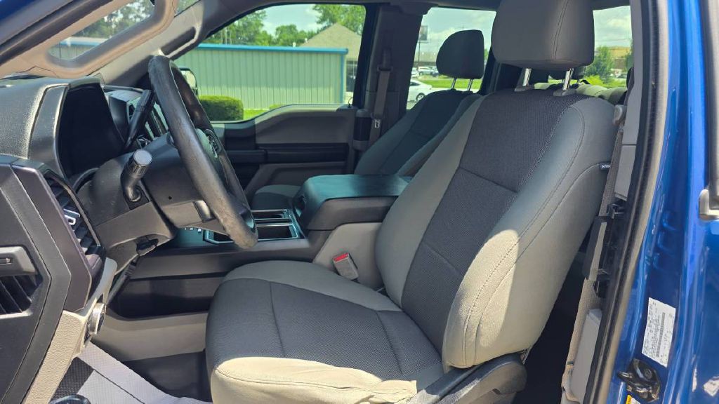 2017 Ford F-150 Image 12