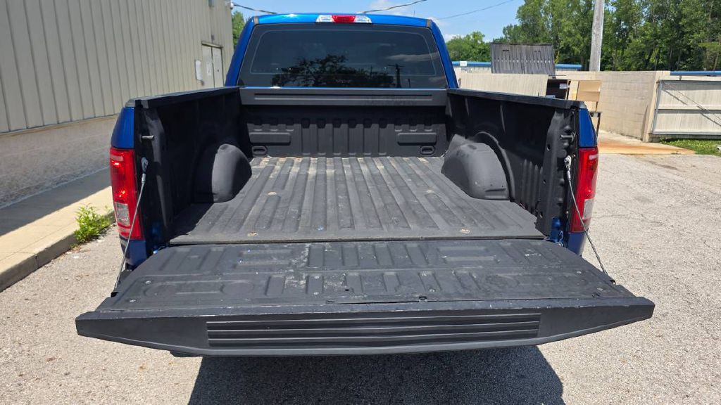 2017 Ford F-150 Image 22