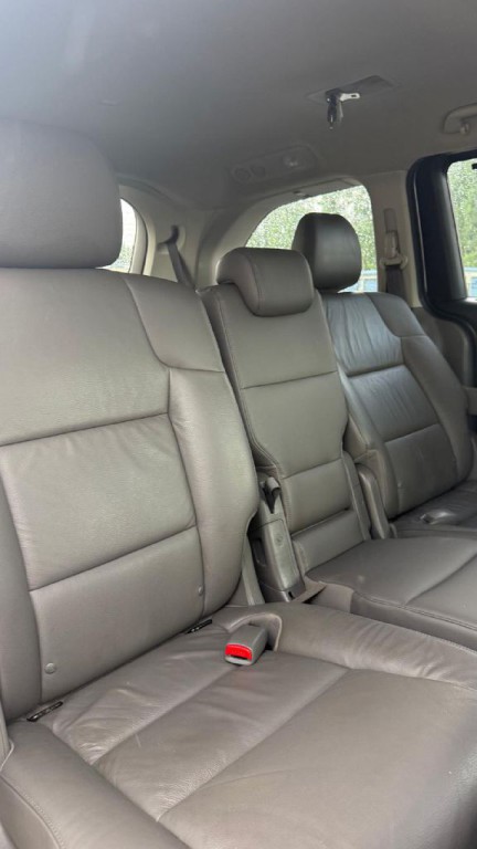 2011 Honda Odyssey Image 20