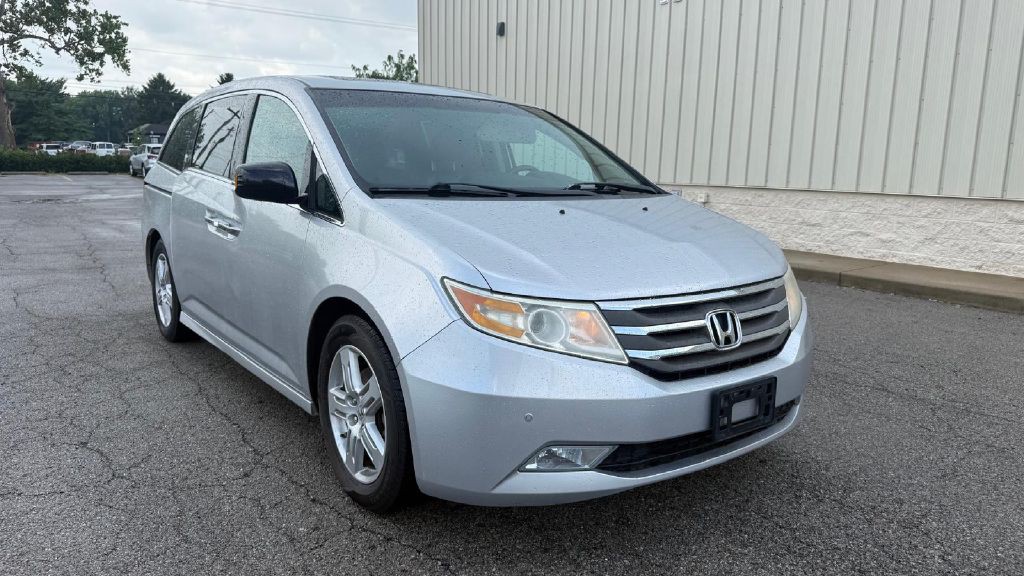 2011 Honda Odyssey Image 6