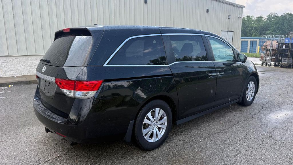 2016 Honda Odyssey Image 4