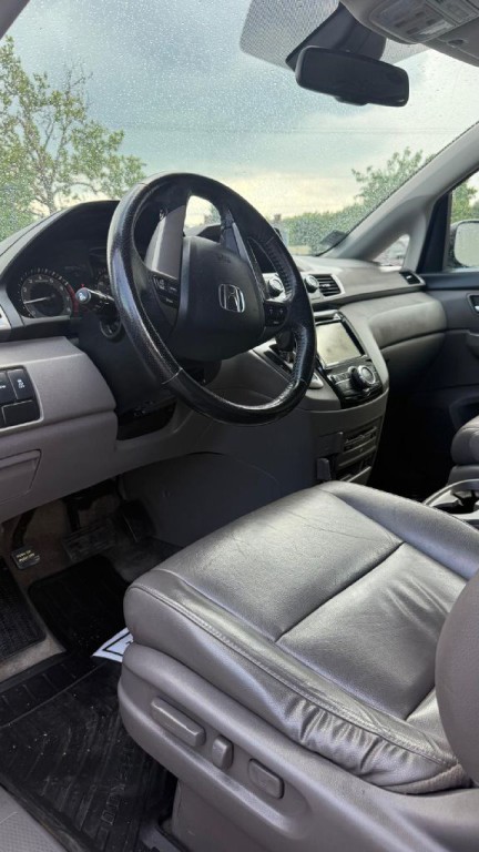 2016 Honda Odyssey Image 9