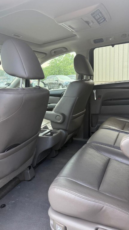 2016 Honda Odyssey Image 18