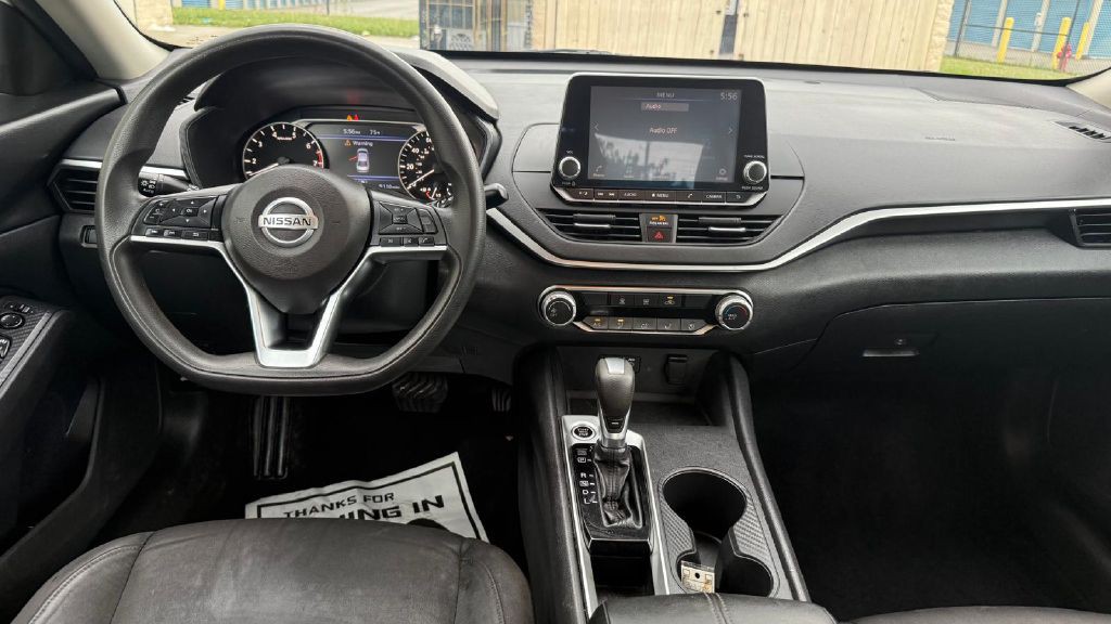 2020 Nissan Altima Image 12
