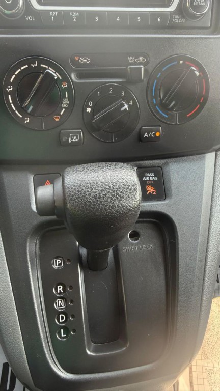 2018 Nissan NV200 Image 24