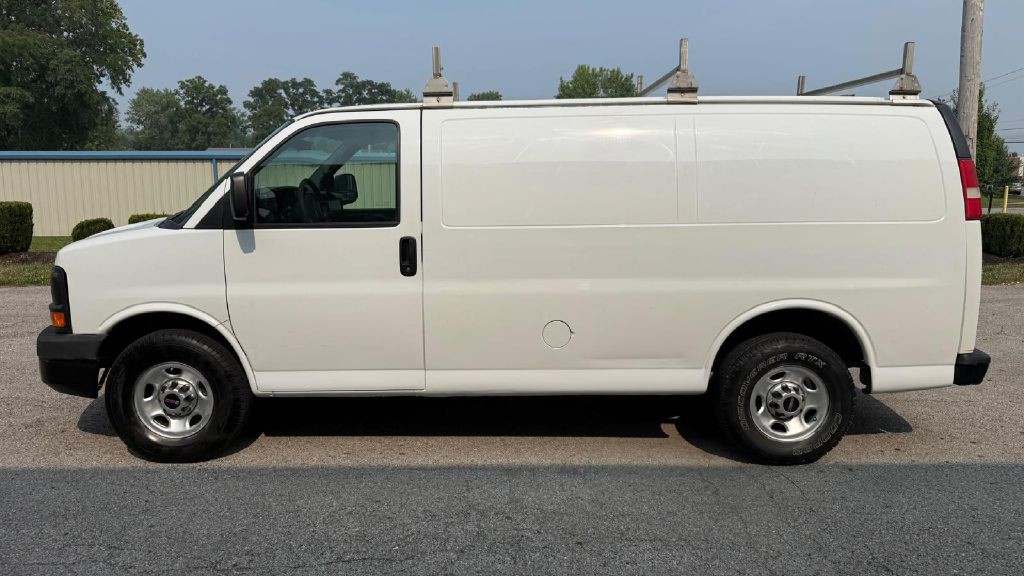 2013 GMC Savana Image 4