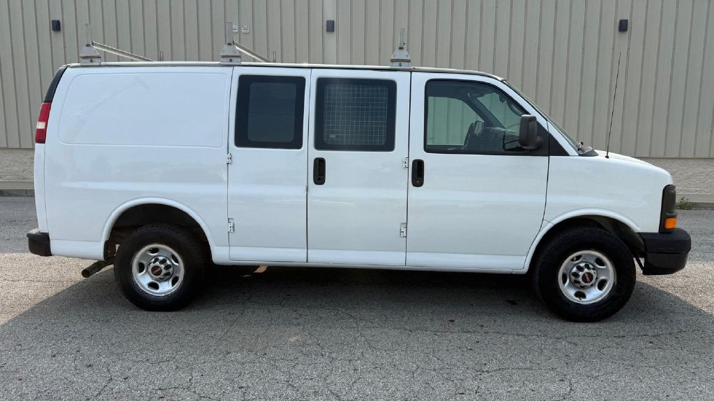 2013 GMC Savana Image 5