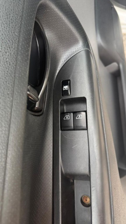 2015 Chevrolet Express Image 13
