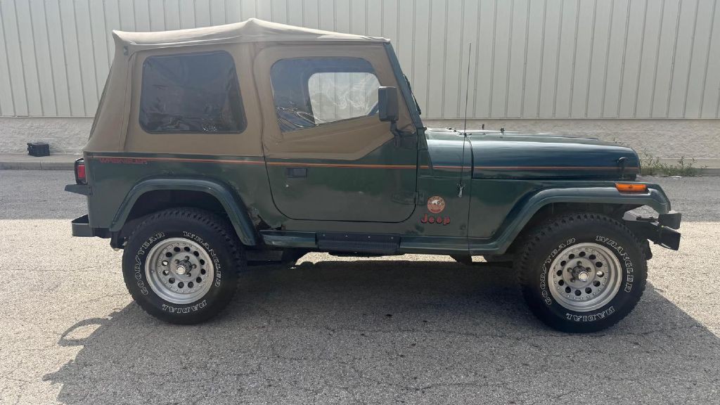 1993 Jeep Wrangler Image 6