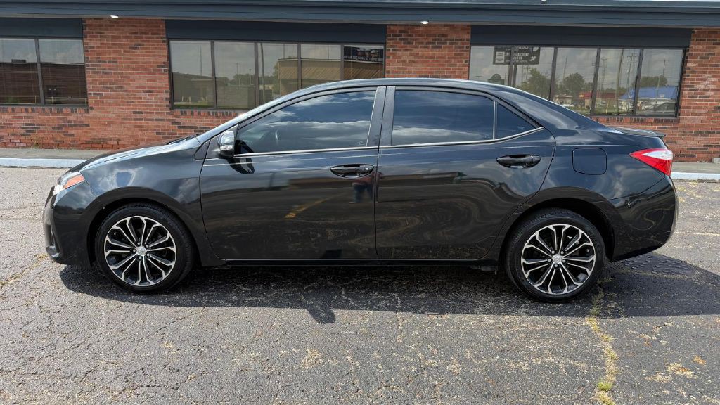 2014 Toyota Corolla Image 2
