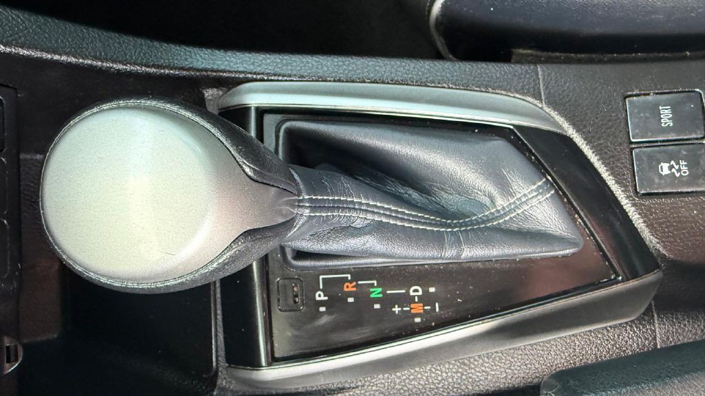 2014 Toyota Corolla Image 22