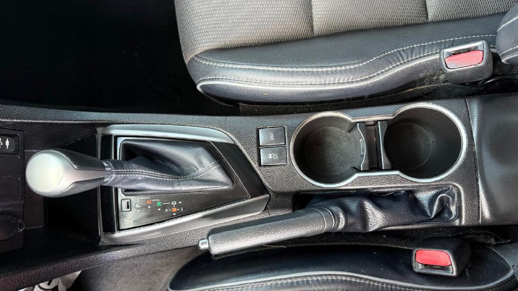 2014 Toyota Corolla Image 23