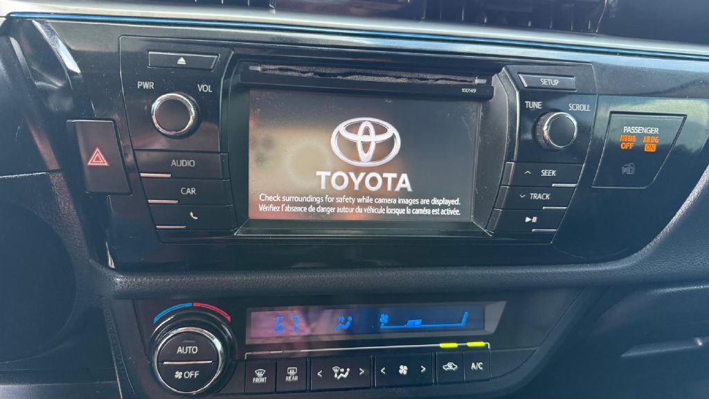 2014 Toyota Corolla Image 24