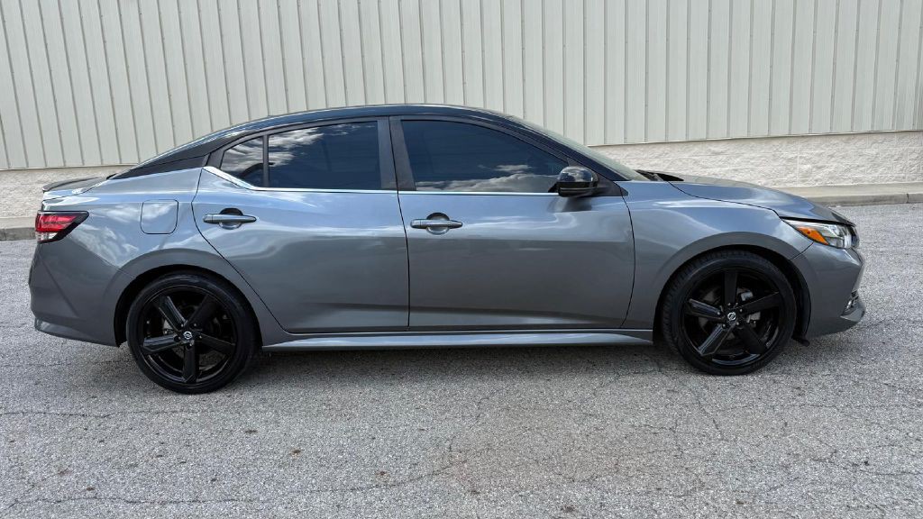2022 Nissan Sentra Image 2