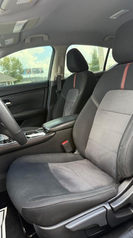 2022 Nissan Sentra Image 10