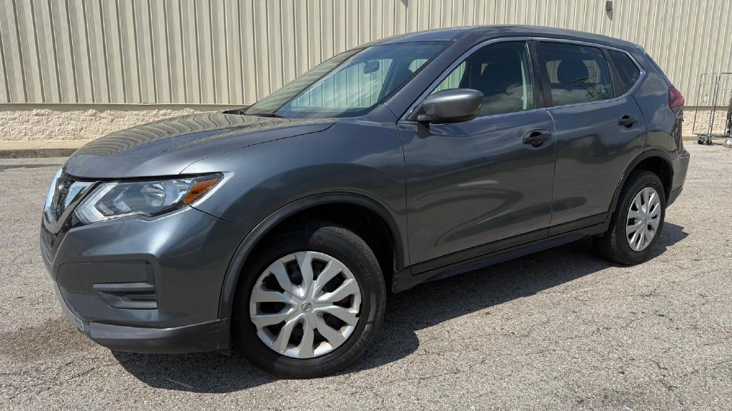 2020 Nissan Rogue Image 1