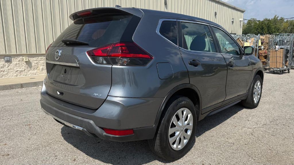 2020 Nissan Rogue Image 4
