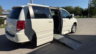 Image for 2012 Dodge Grand Caravan SXT ID: 7668229