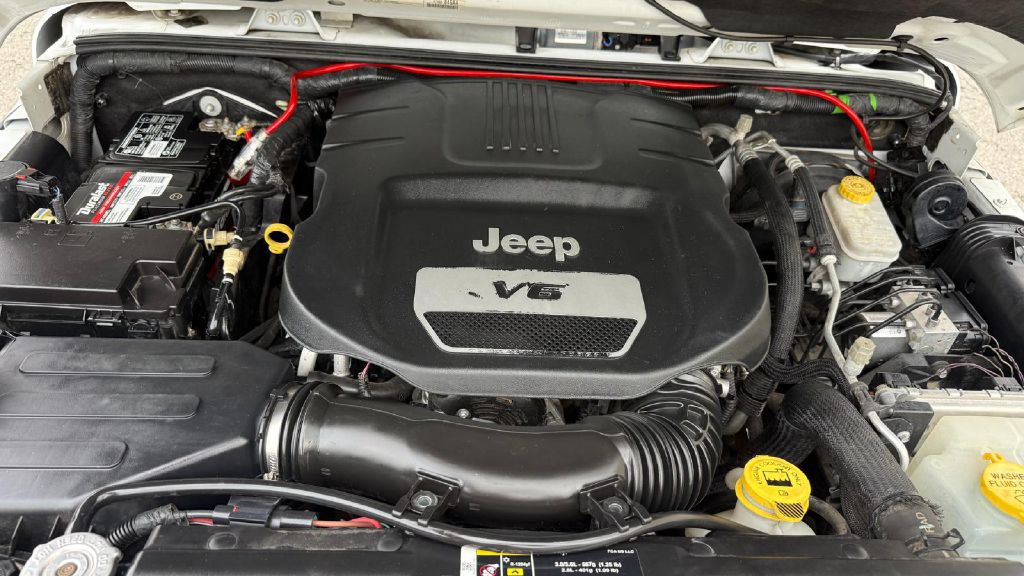 2017 Jeep Wrangler Image 16
