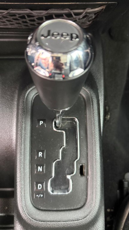 2017 Jeep Wrangler Image 20