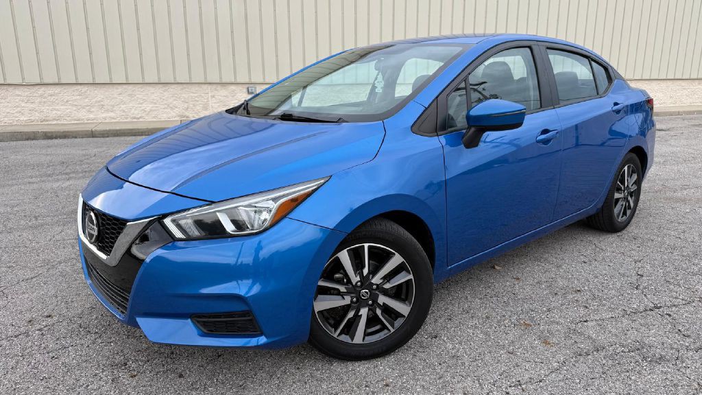 2021 Nissan Versa Image 1