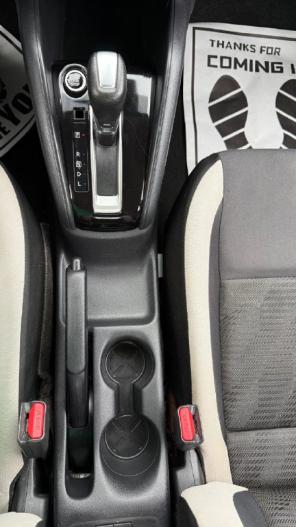2021 Nissan Versa Image 20