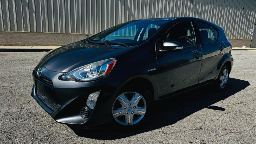 2015 Toyota Prius Image 1