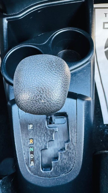 2015 Toyota Prius Image 22