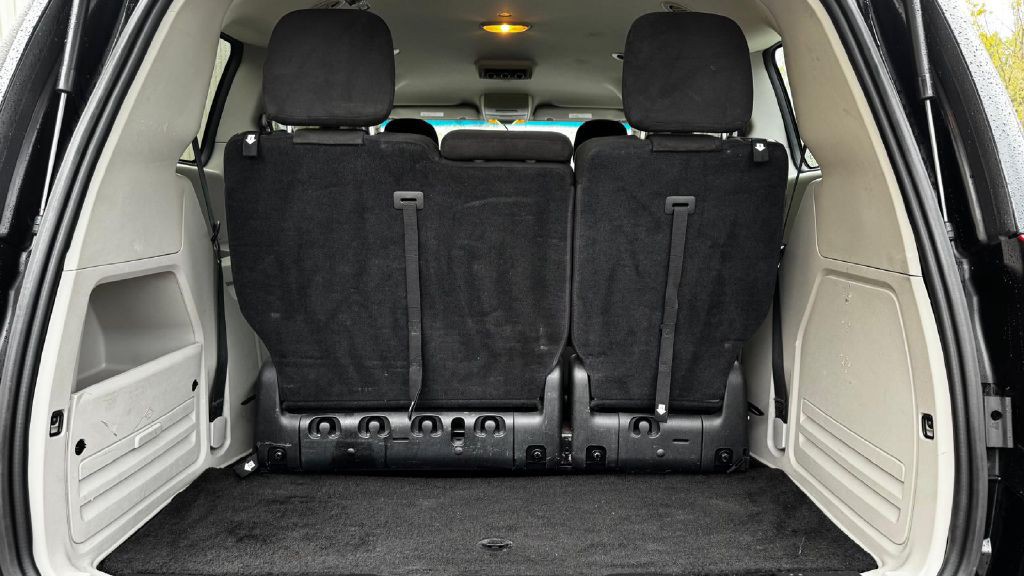 2017 Dodge Grand Caravan Image 14