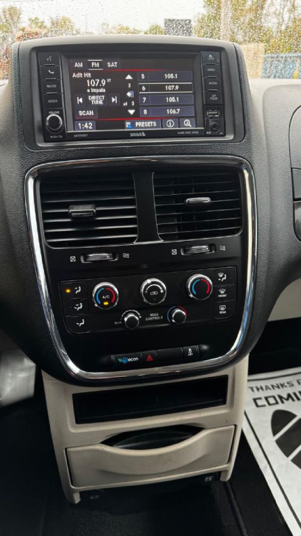 2017 Dodge Grand Caravan Image 23