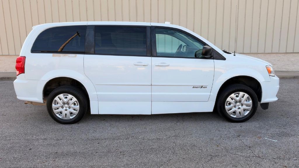 2014 Dodge Grand Caravan Image 5