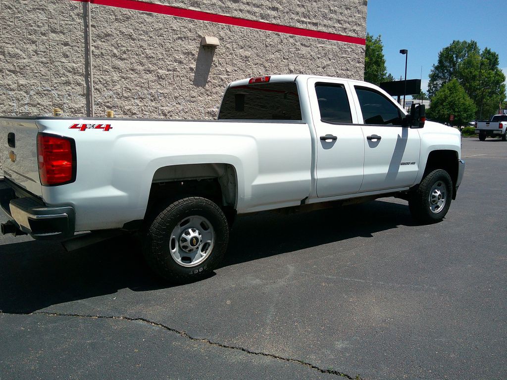 2018 Chevrolet Silverado 1500 Image 4