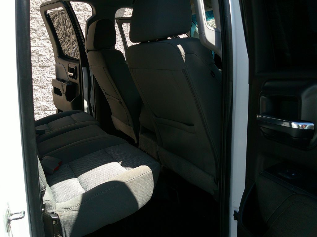 2018 Chevrolet Silverado 1500 Image 11