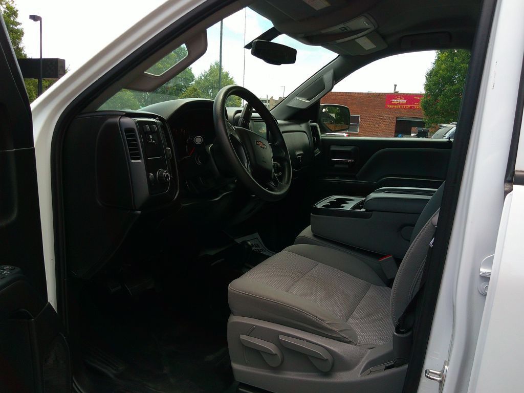 2017 Chevrolet Silverado 1500 Image 6