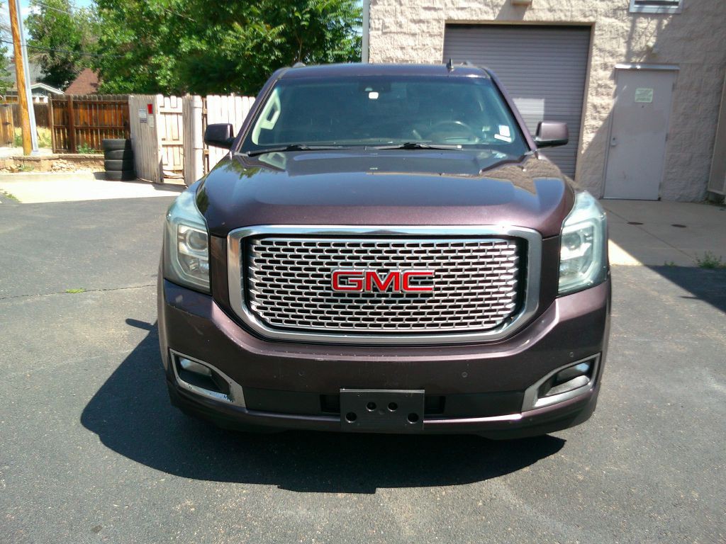 2015 GMC Yukon Image 2
