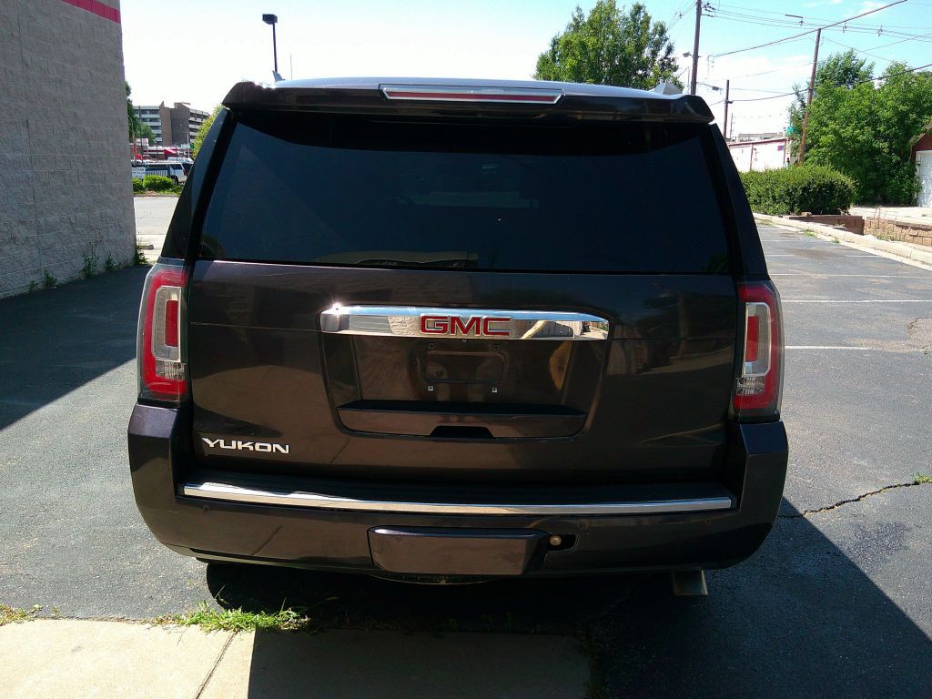 2015 GMC Yukon Image 3