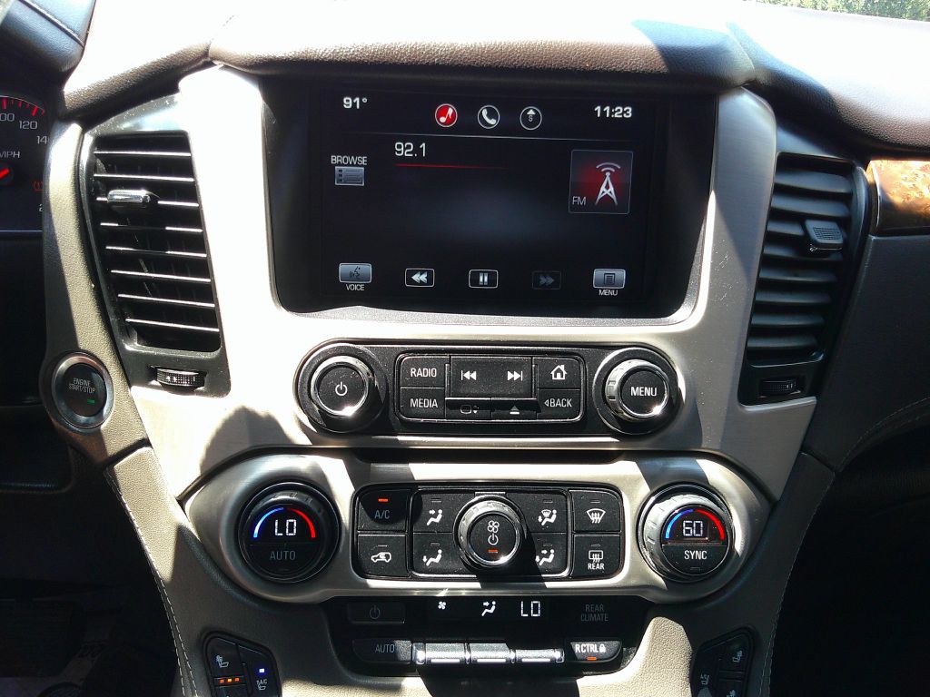 2015 GMC Yukon Image 16