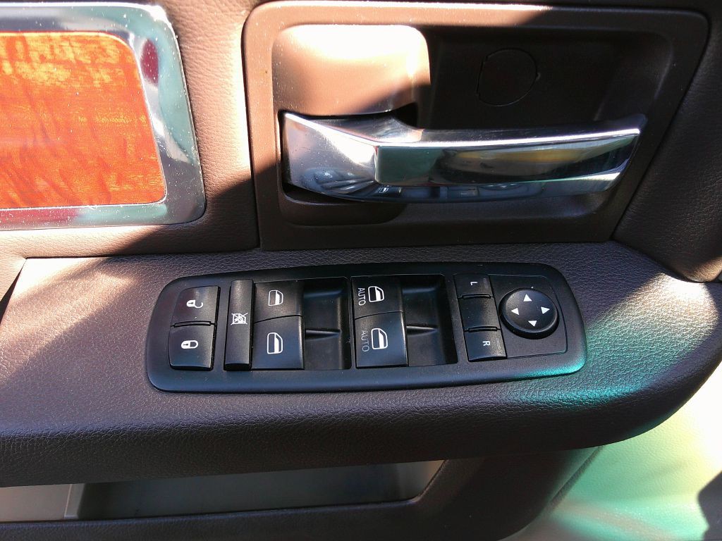 2012 Dodge Ram 1500 Image 16