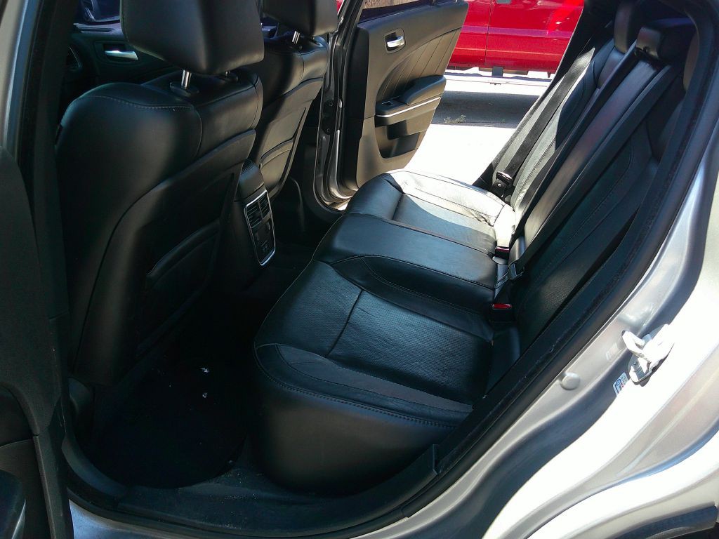 2015 Dodge Charger Image 11