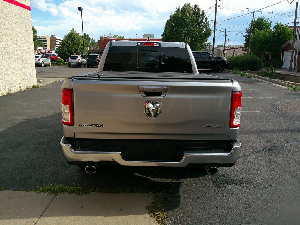 2022 RAM 1500 Image 3