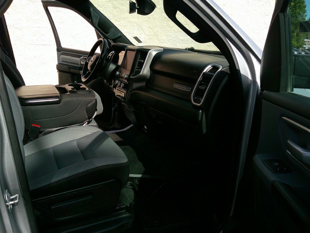 2022 RAM 1500 Image 10