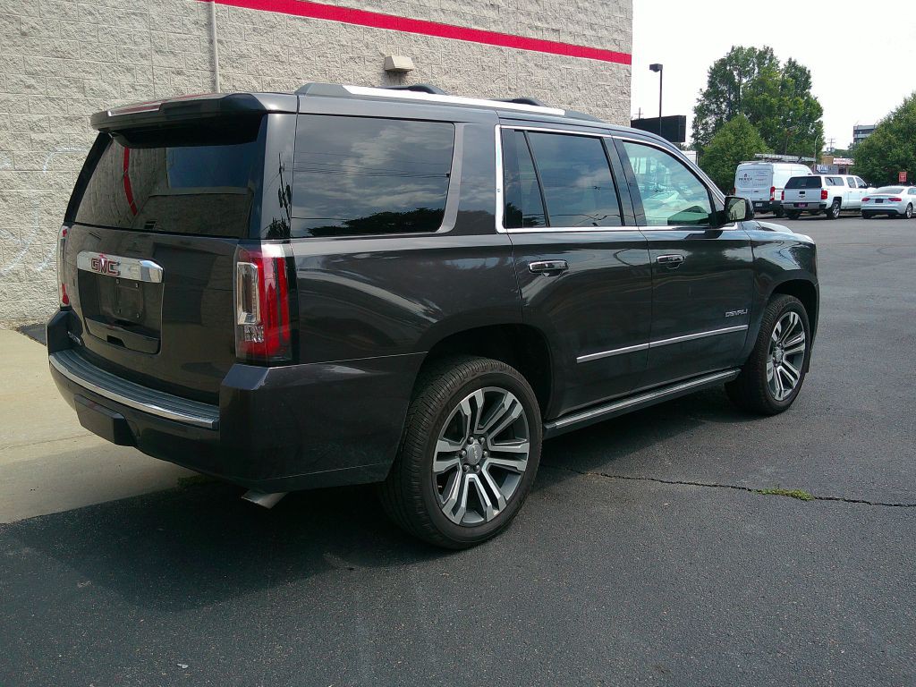 2018 GMC Yukon Image 4