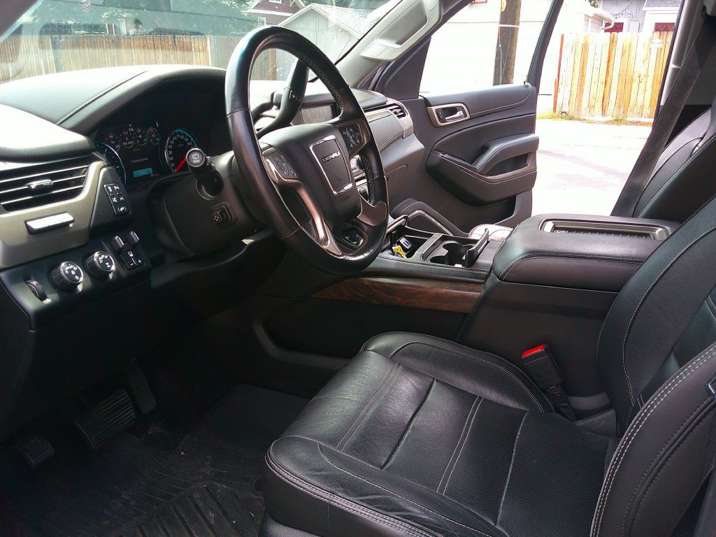 2018 GMC Yukon Image 7