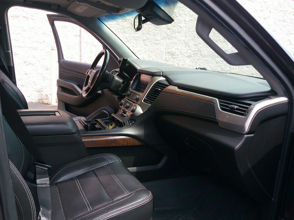2018 GMC Yukon Image 8