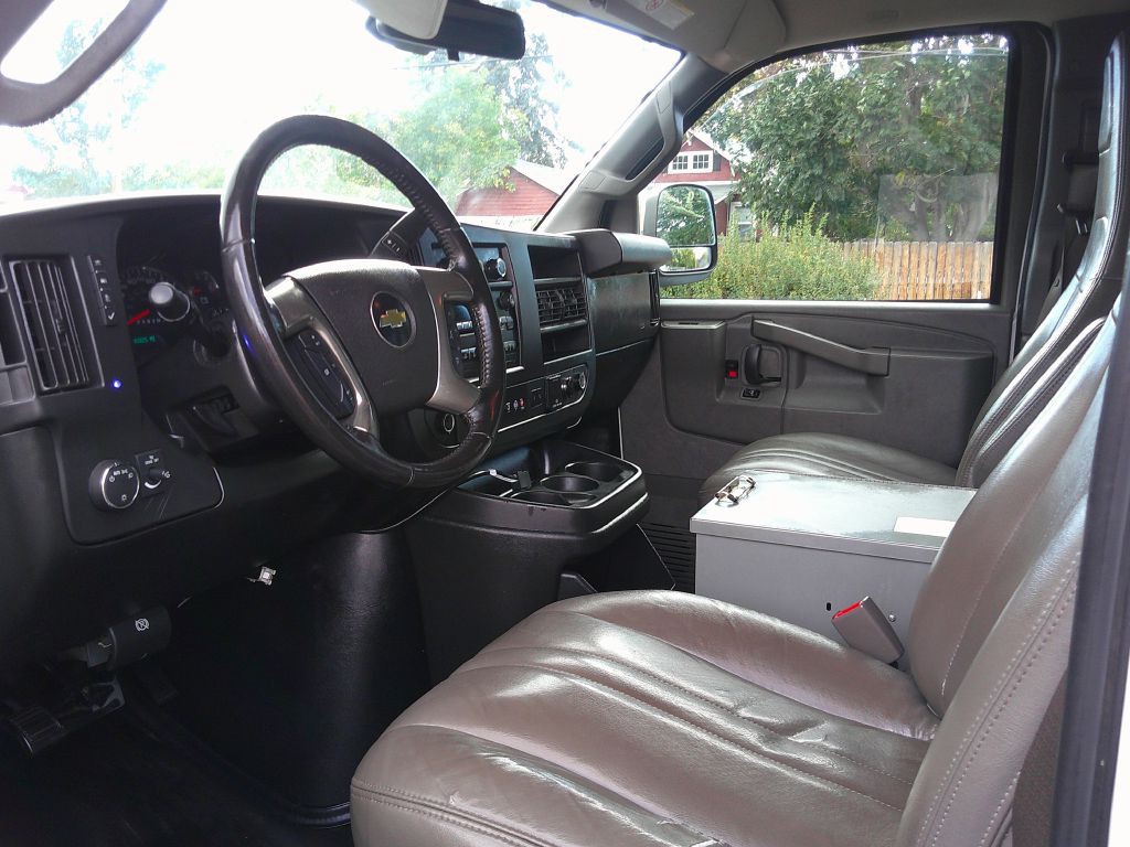 2019 Chevrolet Express Image 11
